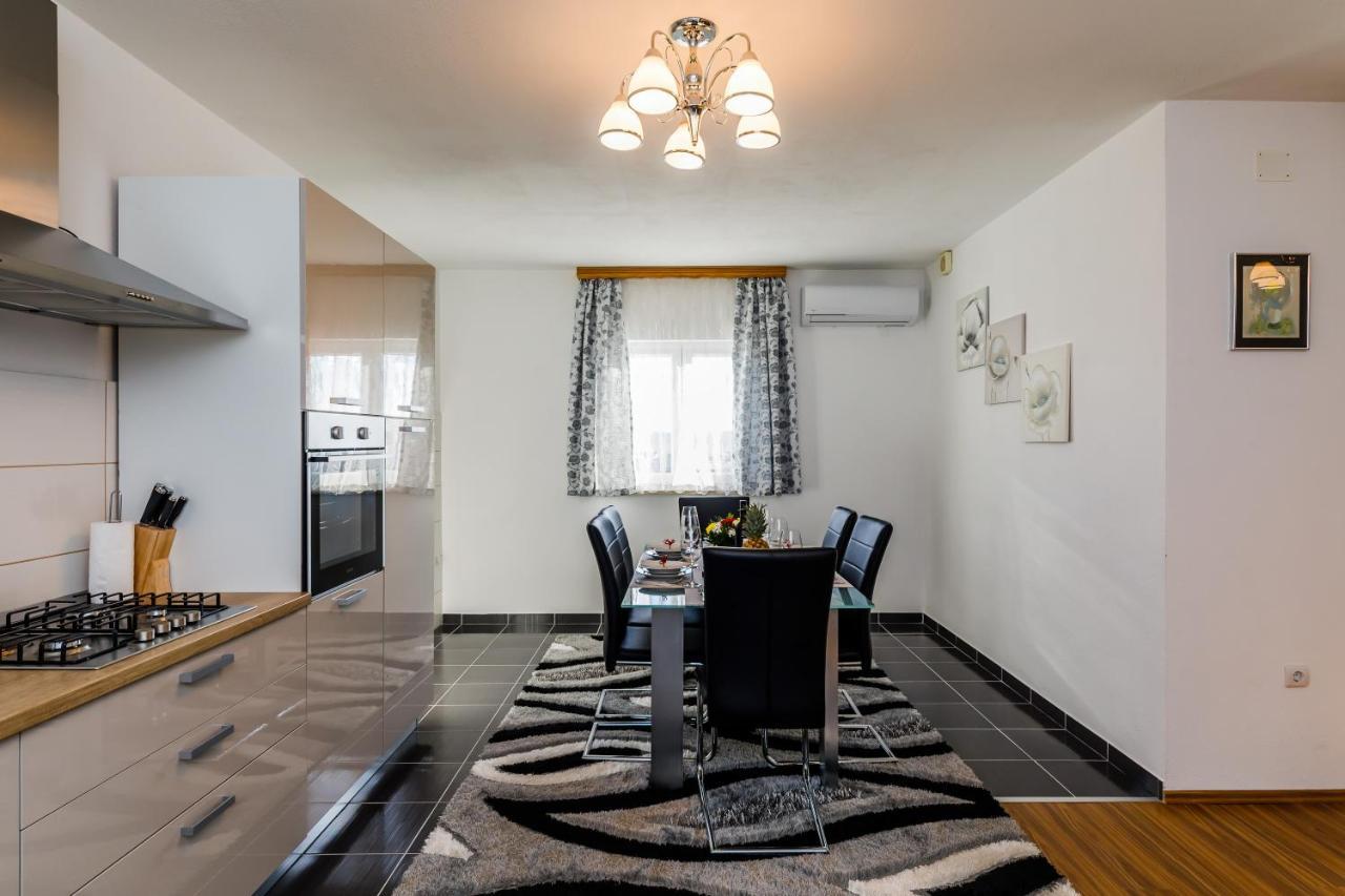 Villa Lamarin Kaštela Zewnętrze zdjęcie